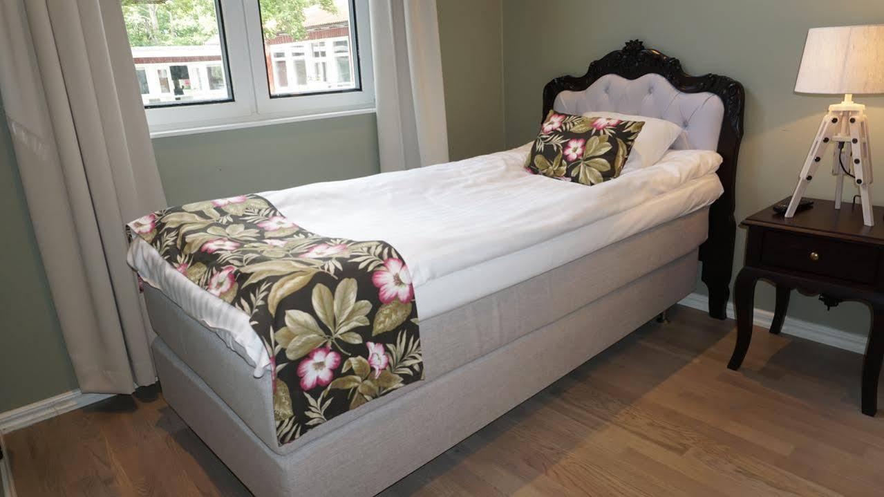 Brook Hotels Arlanda Rosersberg المظهر الخارجي الصورة