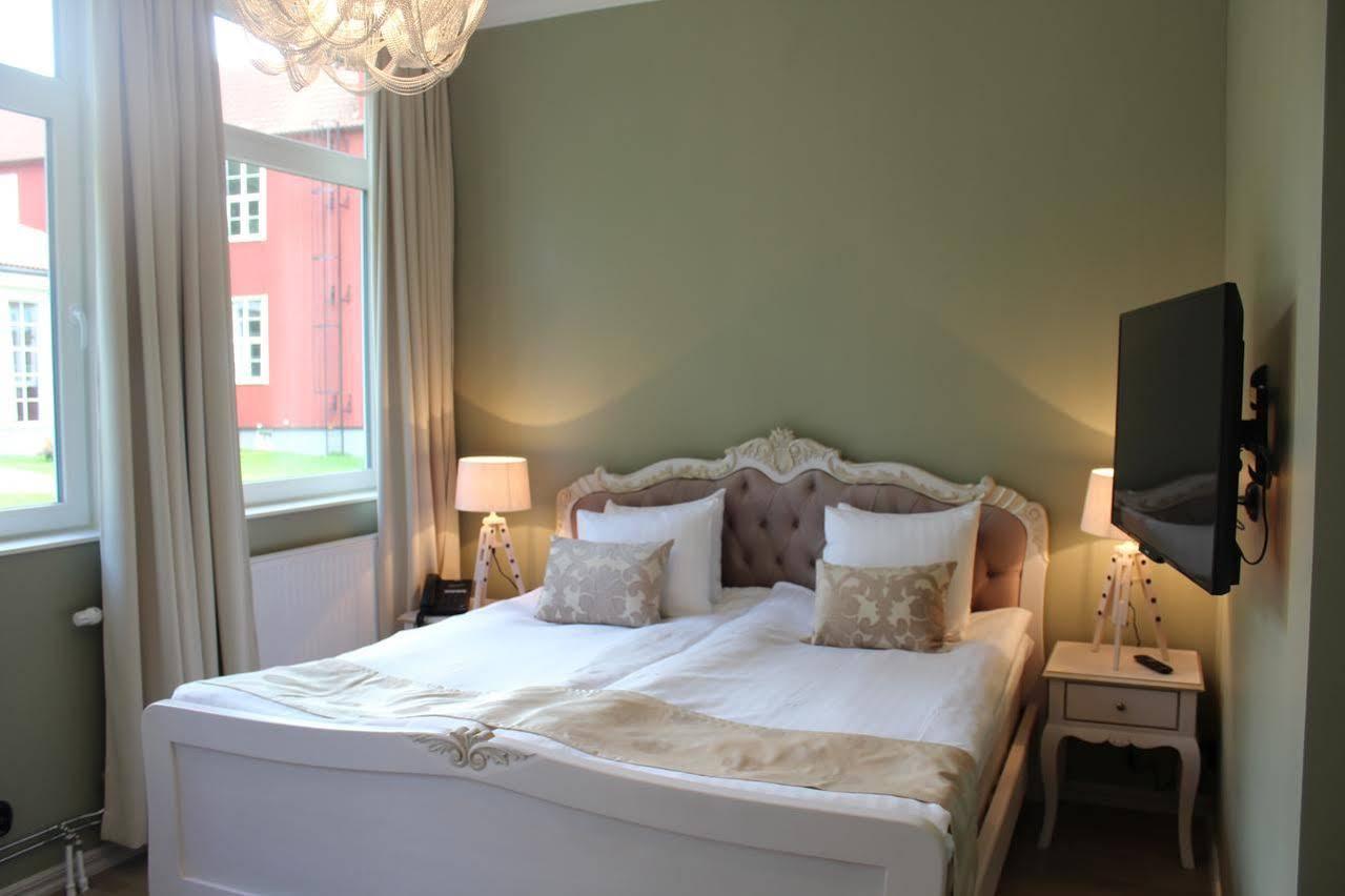 Brook Hotels Arlanda Rosersberg المظهر الخارجي الصورة